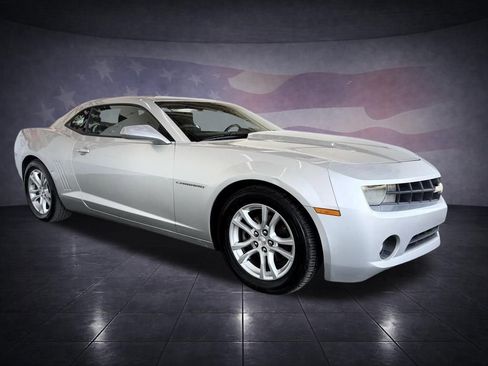 Used 2013 Chevrolet Camaro LT image 6