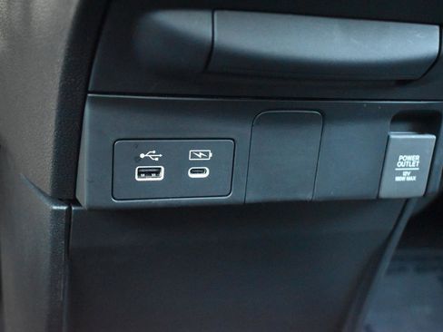 Used 2025 Honda Odyssey EX-L image 10