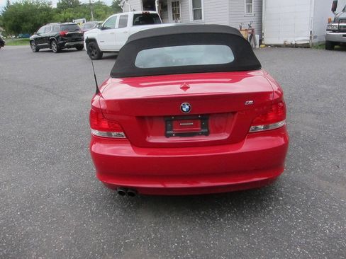 Used 2009 BMW 128i Convertible RWD image 4