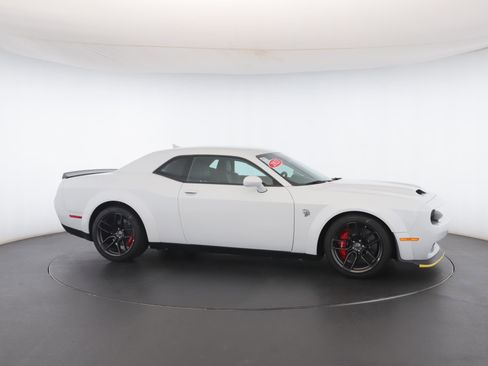Used 2023 Dodge Challenger SRT Hellcat image 34