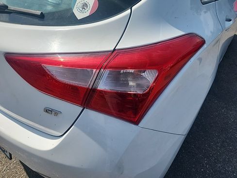 Used 2013 Hyundai Elantra GT w/ Tech Pkg FWD image 14