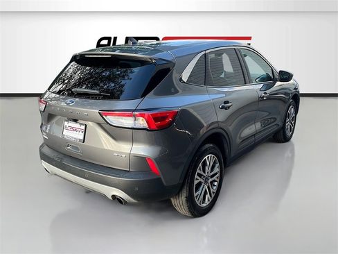 Used 2022 Ford Escape SEL image 7