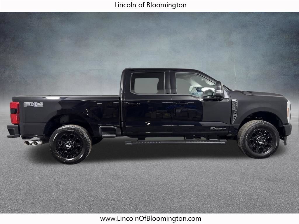 Used 2025 Ford F250 Lariat w/ Black Appearance Package AWD/4WD image 8