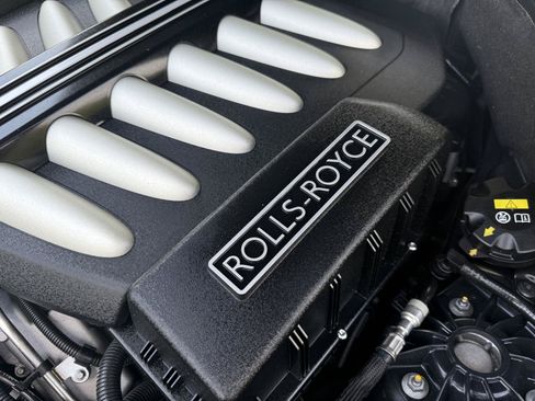 Used 2014 Rolls-Royce Wraith RWD image 53