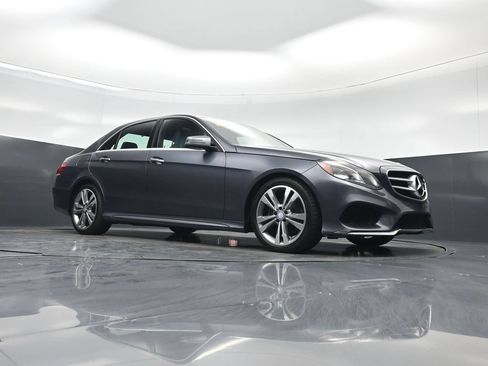 Used 2014 Mercedes-Benz E 350 Sedan image 2