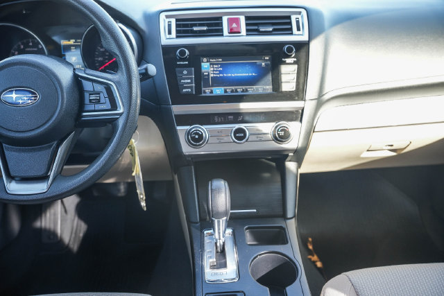 Used 2018 Subaru Outback 2.5i AWD/4WD image 16
