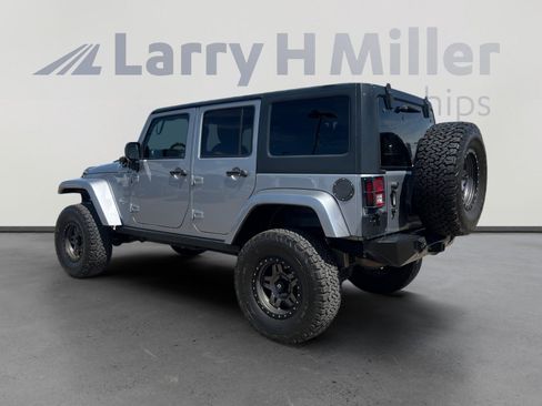 Used 2014 Jeep Wrangler Freedom Edition image 3