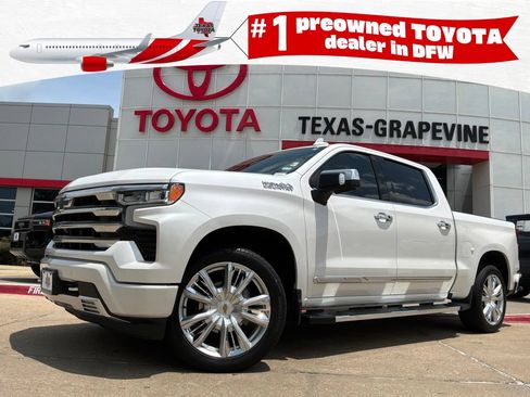Used 2024 Chevrolet Silverado 1500 High Country w/ High Country Premium Package AWD/4WD image 1