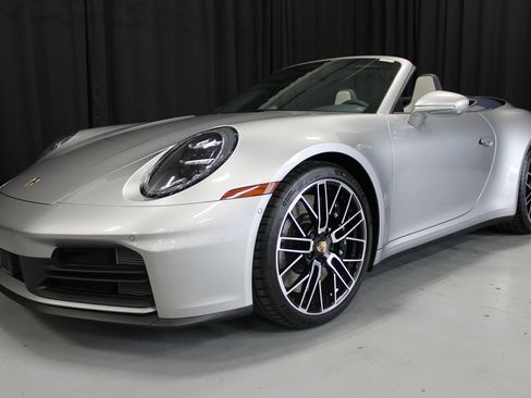 New 2026 Porsche 911 Carrera 4S image 11