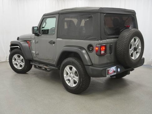 Used 2019 Jeep Wrangler Sport w/ Quick Order Package 24S AWD/4WD image 14