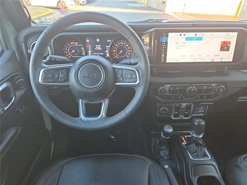 Used 2024 Jeep Wrangler Sahara w/ Technology Group image 12