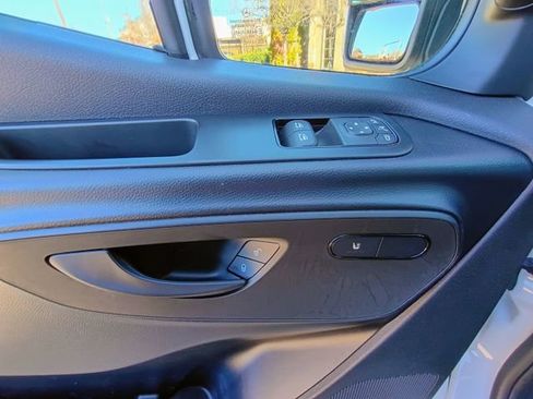 Used 2025 Mercedes-Benz Sprinter 2500 image 25