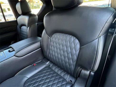 Certified 2024 INFINITI QX80 Sensory image 18