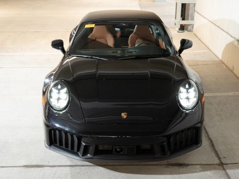 Certified 2026 Porsche 911 Targa 4 GTS AWD/4WD image 6