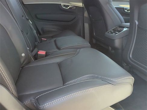 New 2025 Volvo XC90 B6 Ultra w/ Protection Package Premier image 15