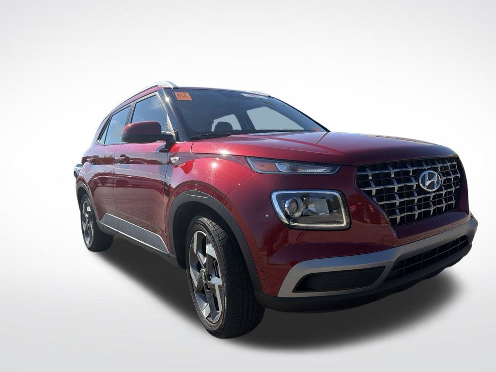Used 2026 Hyundai Venue SEL FWD image 9