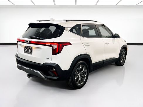 Used 2024 Kia Seltos S AWD/4WD image 4