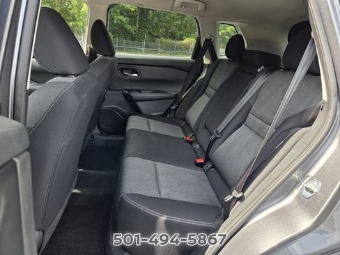 Used 2024 Nissan Rogue SV AWD/4WD image 10
