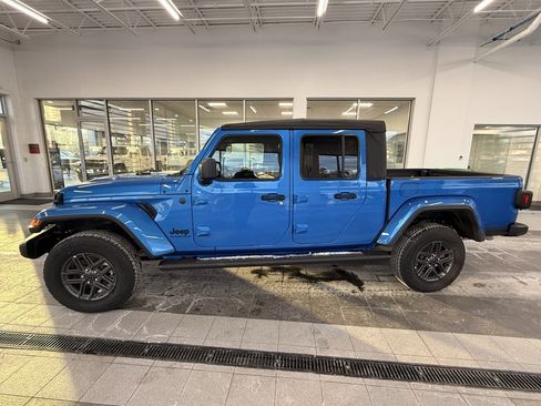 New 2026 Jeep Gladiator Sport image 5