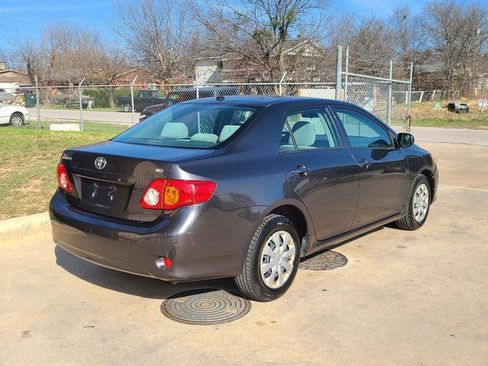 Used 2009 Toyota Corolla LE image 3