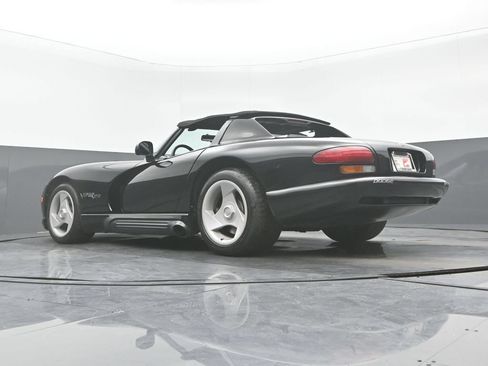 Used 1994 Dodge Viper RT/10 RWD image 31