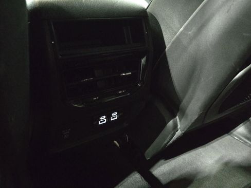 Used 2024 Jeep Grand Cherokee Altitude image 22