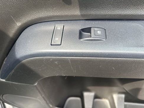 Used 2017 Chevrolet Silverado 3500 W/T w/ Snow Plow Prep Package image 18