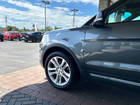 Used 2016 Ford Explorer Limited AWD/4WD image 8