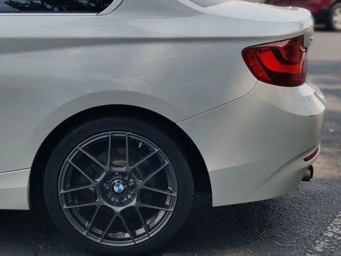 Used 2016 BMW 228i xDrive Coupe w/ Premium Package image 9