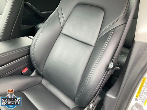 Used 2020 Tesla Model 3 Performance image 16