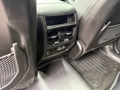 Used 2023 Jeep Grand Cherokee Altitude AWD/4WD image 25