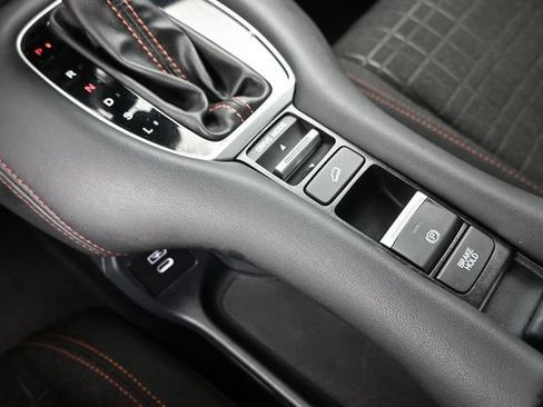 Used 2024 Honda HR-V Sport image 22
