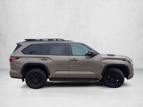 Used 2025 Toyota Sequoia TRD Pro AWD/4WD image 4