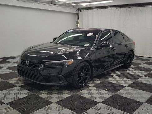 Certified 2024 Honda Civic Sport image 3