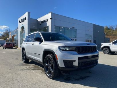 Used 2021 Jeep Grand Cherokee L Laredo