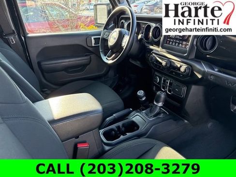 Used 2022 Jeep Wrangler Unlimited Sport image 15