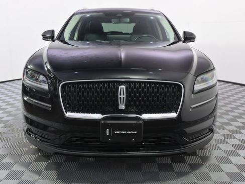 Used 2023 Lincoln Nautilus Reserve w/ Monochromatic Package AWD/4WD image 10