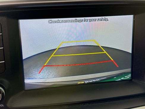 Used 2019 Kia Sorento L image 19