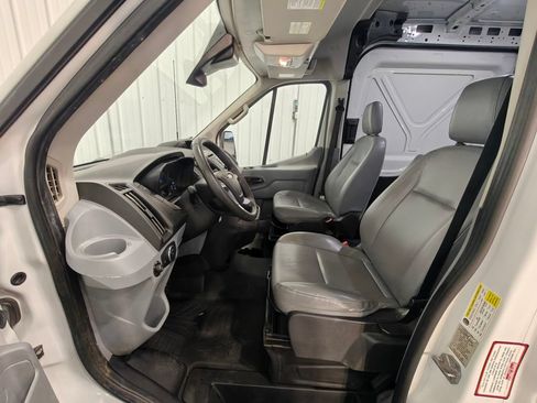 Used 2018 Ford Transit 250 130 Medium Roof RWD image 30