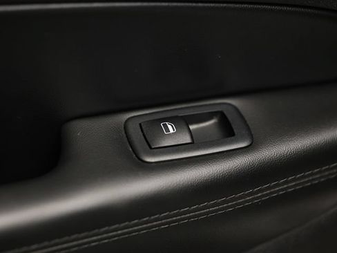 Used 2019 Jeep Grand Cherokee Limited w/ Trailer Tow Group IV AWD/4WD image 24