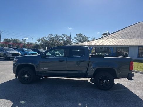 Used 2020 Chevrolet Colorado LT image 2
