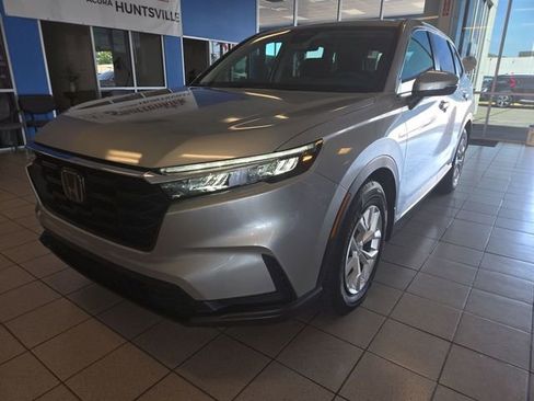 Used 2025 Honda CR-V LX image 4