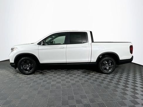 Used 2026 Honda Ridgeline TrailSport image 3
