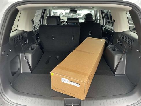 New 2026 Hyundai Santa Fe SEL image 8