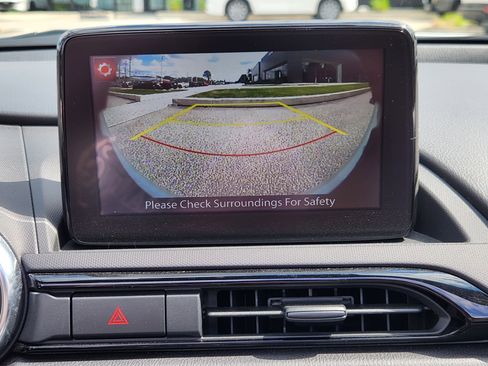 Used 2019 MAZDA MX-5 Miata Grand Touring RWD image 18