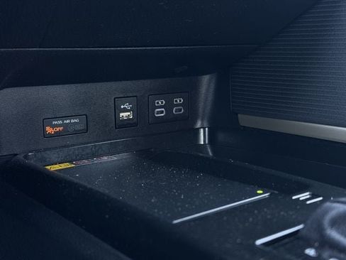 Certified 2025 Toyota Camry SE FWD image 20