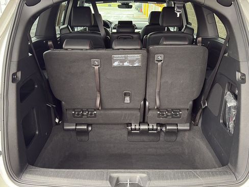 Used 2025 Honda Odyssey Sport-L image 42