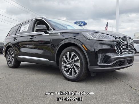 New 2026 Lincoln Aviator 2WD image 4