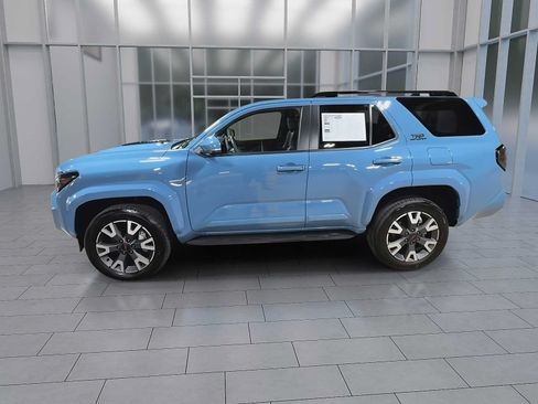 Certified 2025 Toyota 4Runner TRD Sport Premium AWD/4WD image 5