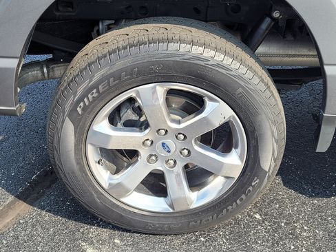 Used 2022 Ford F150 Lariat w/ Equipment Group 502A High AWD/4WD image 10